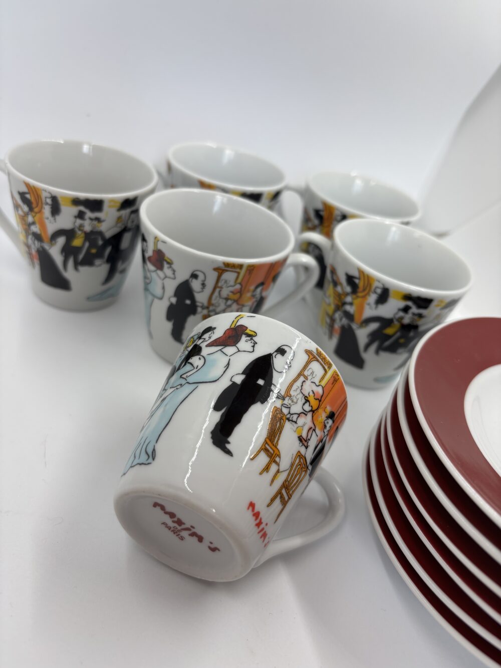 Service à café Maxim’s de Paris – Illustrations rétro