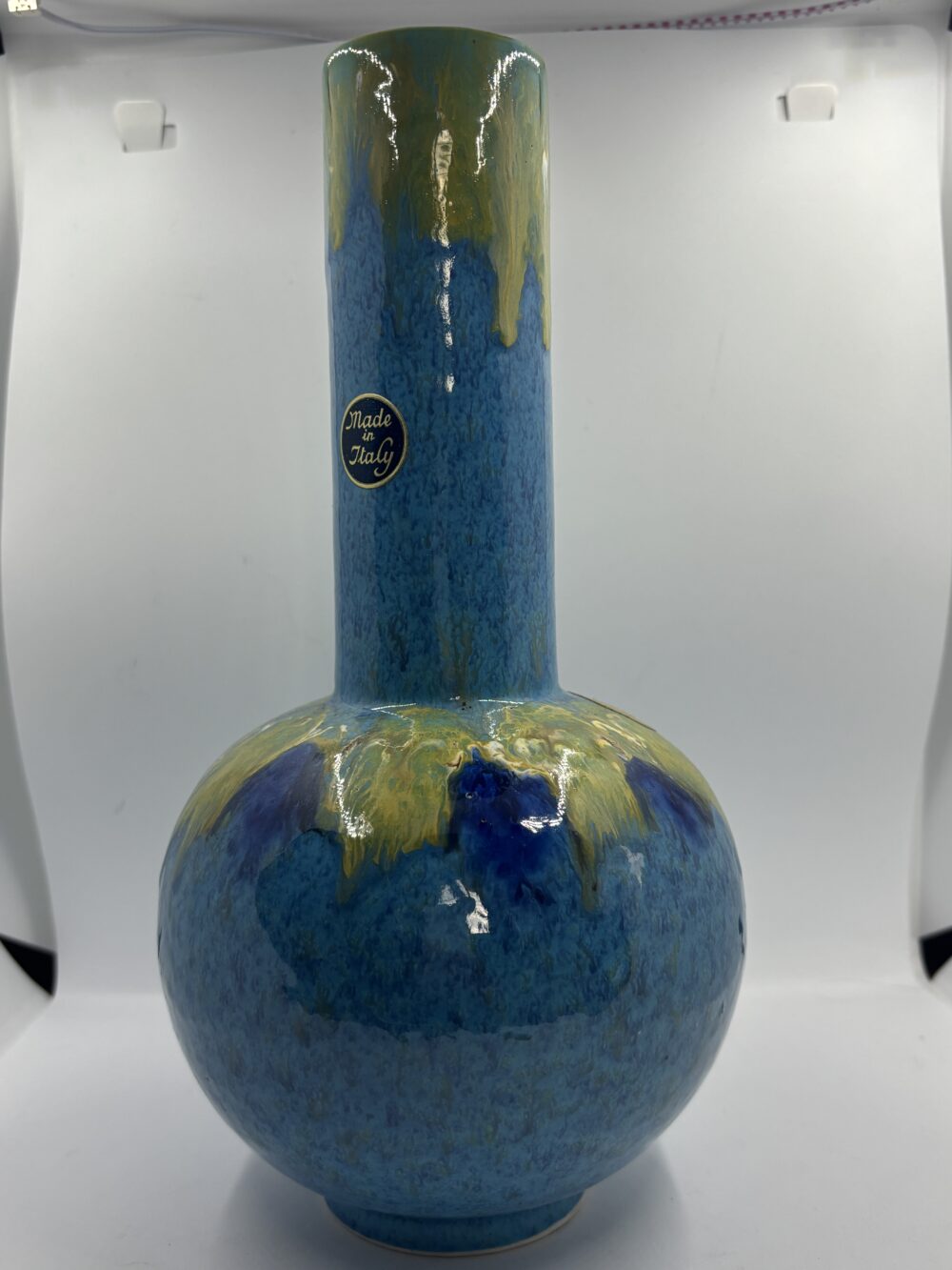 Vase vintage en céramique émaillée – Made in Italy.
